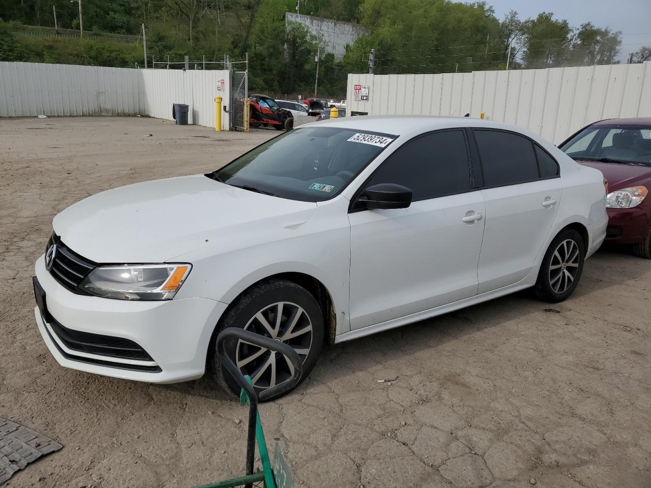 2016 VOLKSWAGEN JETTA SE