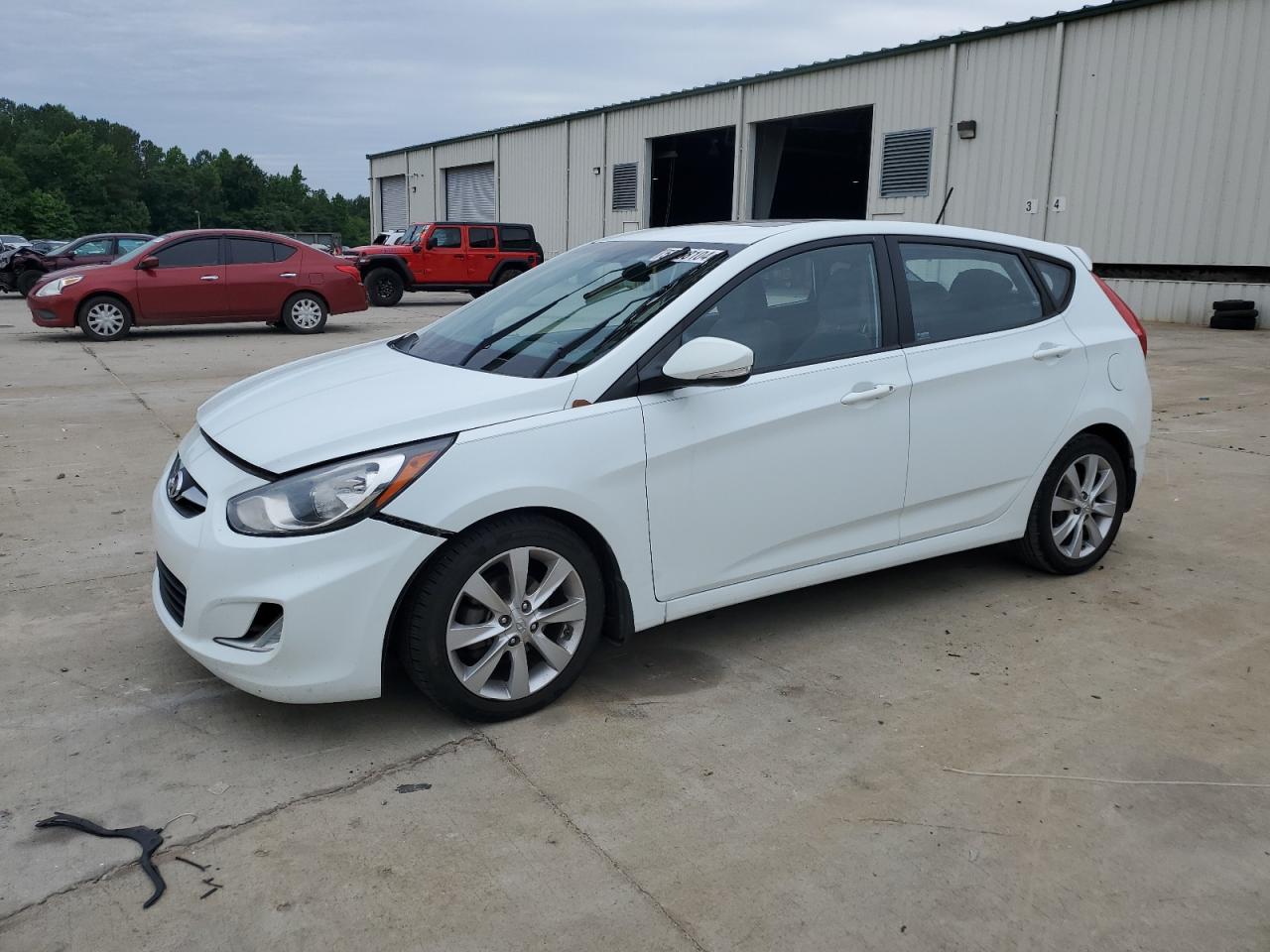 2013 HYUNDAI ACCENT GLS