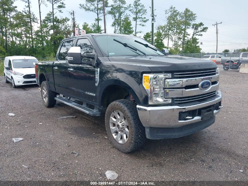 2017 FORD F-250 LARIAT