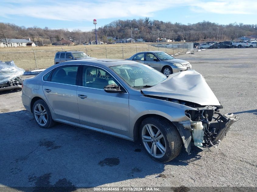 2012 VOLKSWAGEN PASSAT 2.0L TDI SE