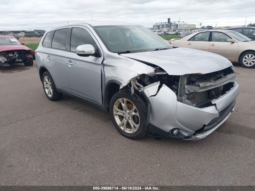 2015 MITSUBISHI OUTLANDER SE