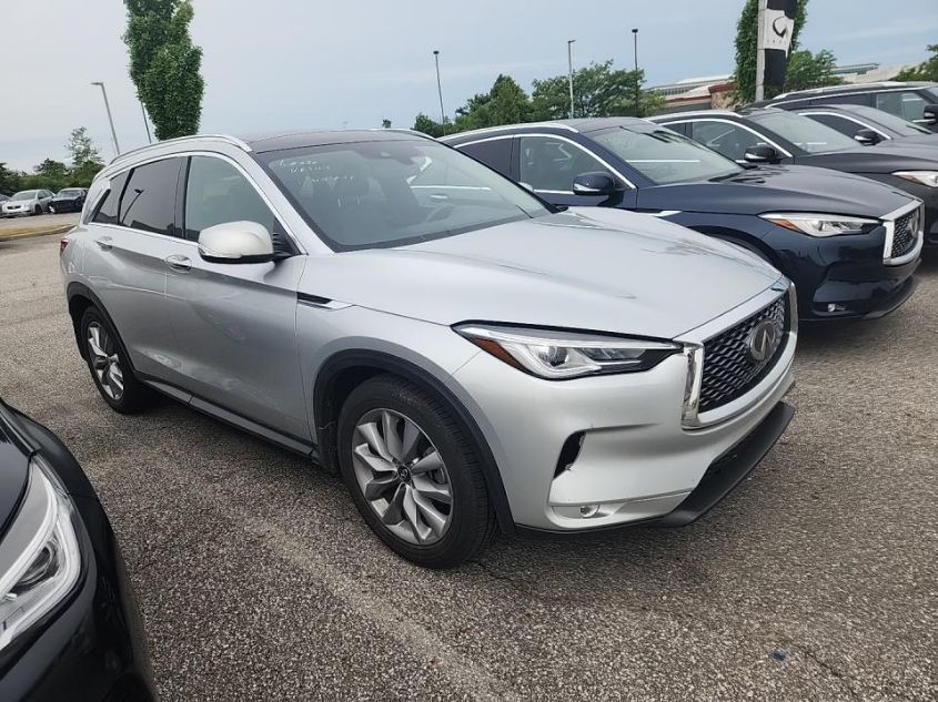 2021 INFINITI QX50 LUXE