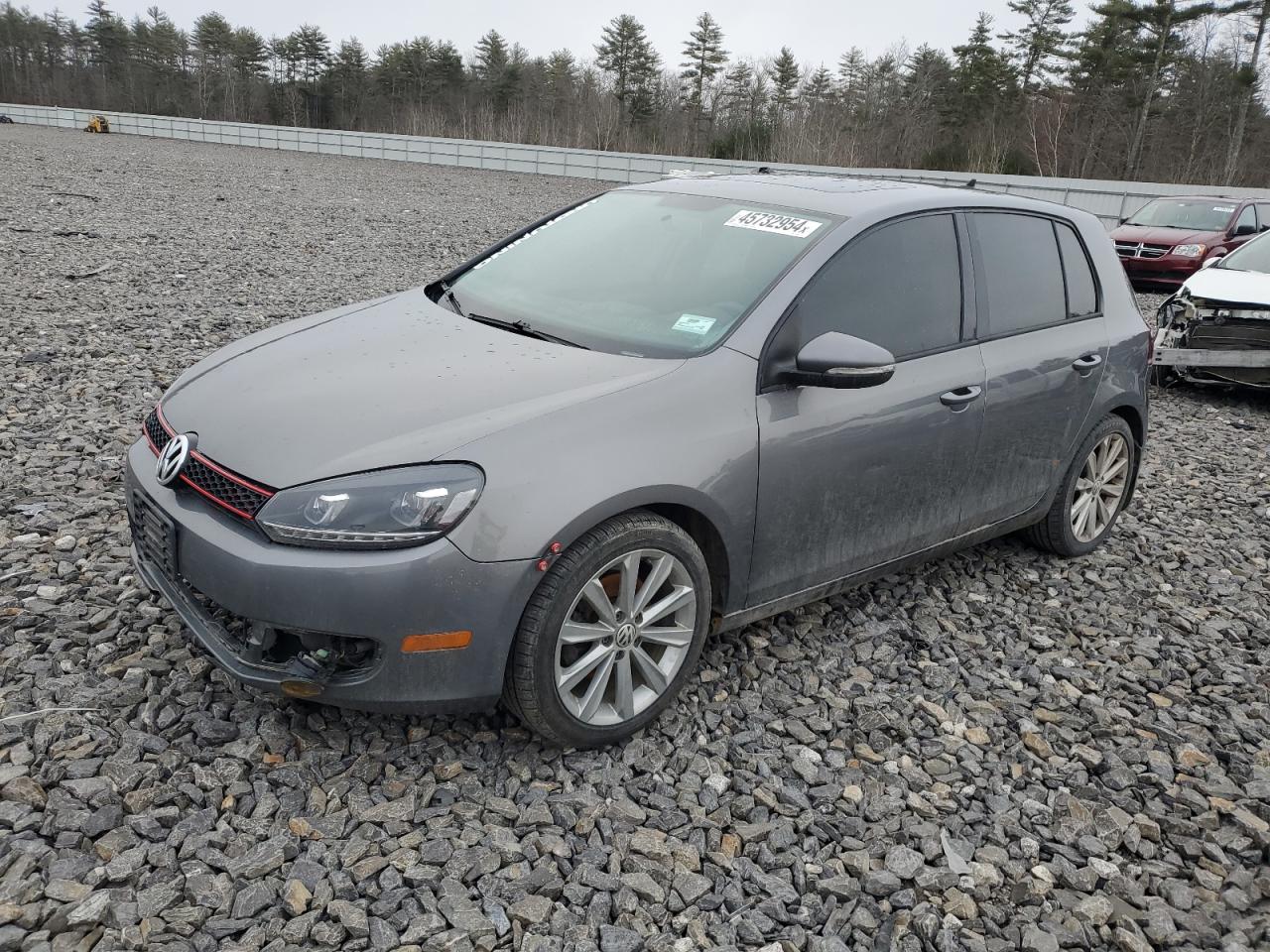 2013 VOLKSWAGEN GOLF