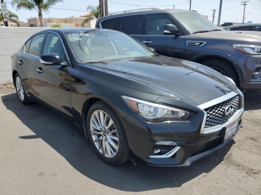 2021 INFINITI Q50 LUXE