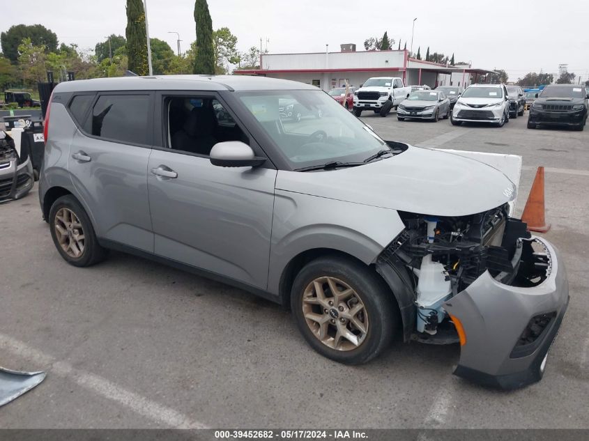 2022 KIA SOUL LX