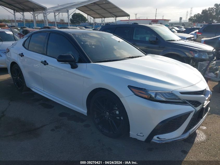 2022 TOYOTA CAMRY XSE HYBRID