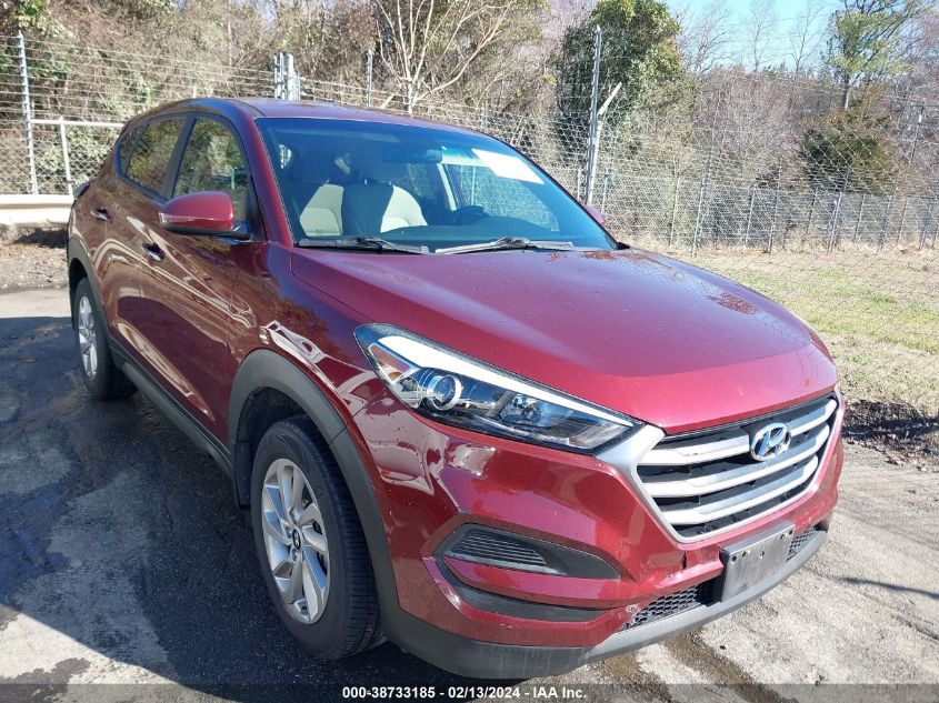 2017 HYUNDAI TUCSON SE