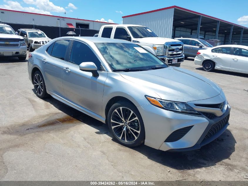 2019 TOYOTA CAMRY SE