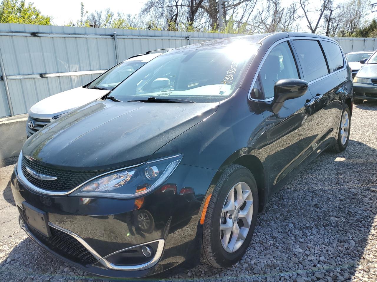 2017 CHRYSLER PACIFICA TOURING L