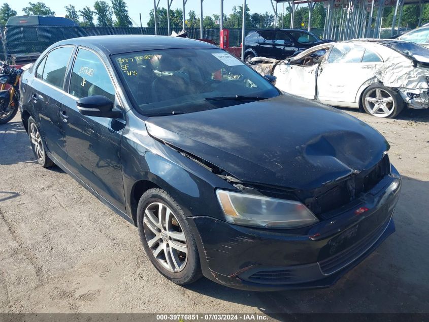 2013 VOLKSWAGEN JETTA 2.5L SE