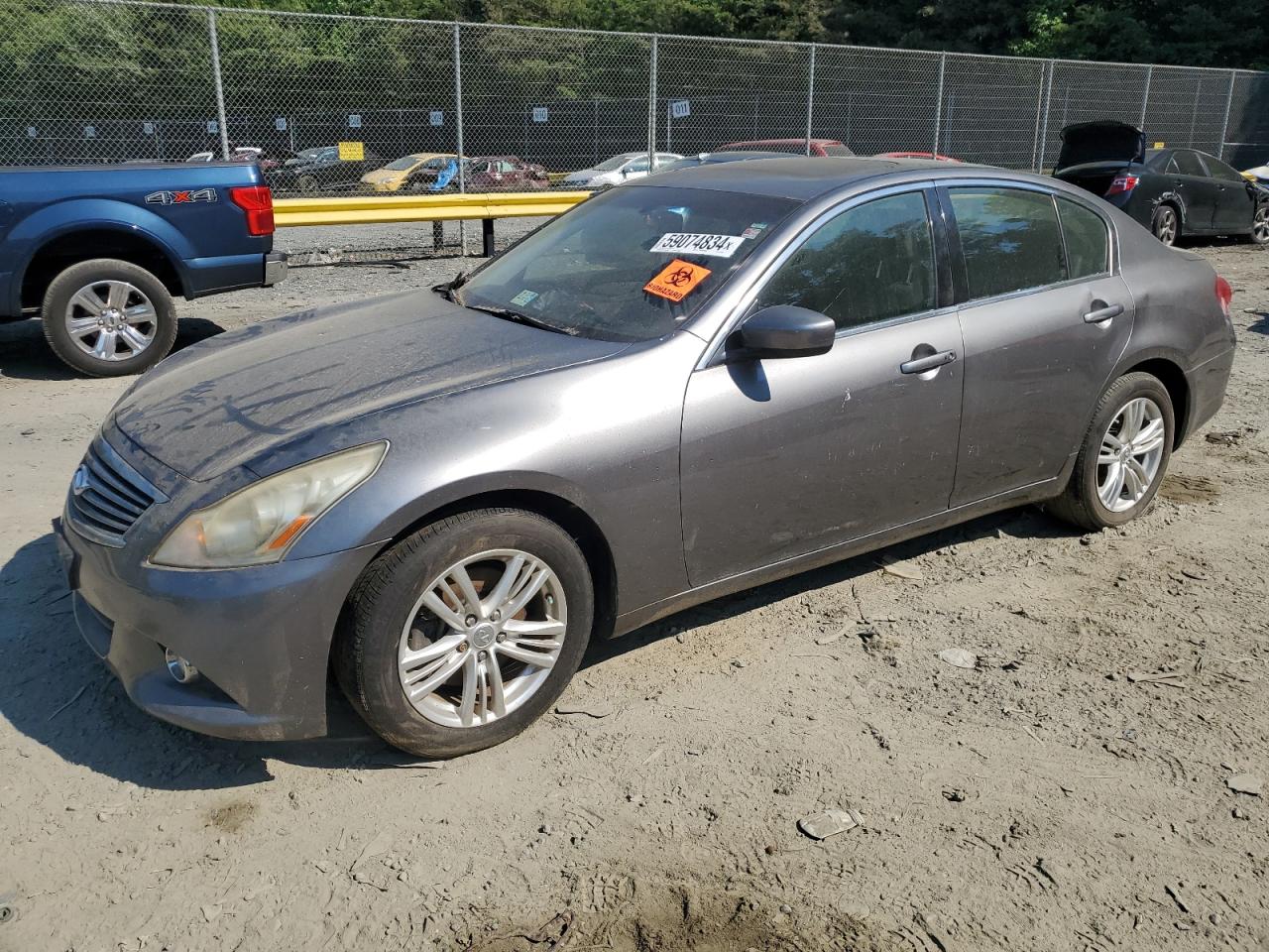 2011 INFINITI G25