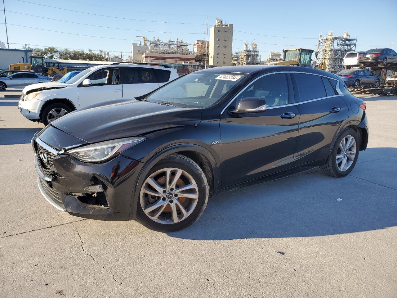 2017 INFINITI QX30 BASE