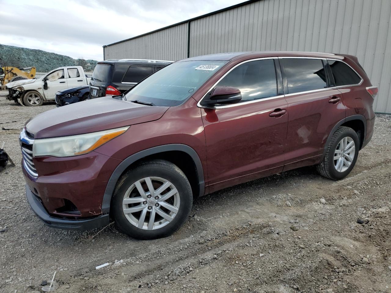 2015 TOYOTA HIGHLANDER LE