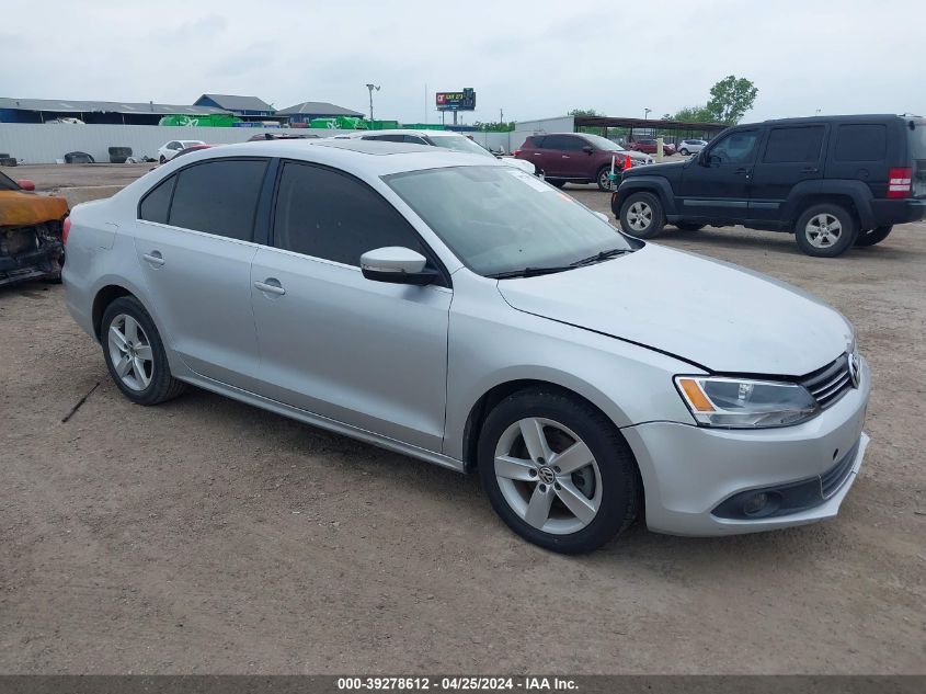 2012 VOLKSWAGEN JETTA 2.0L TDI