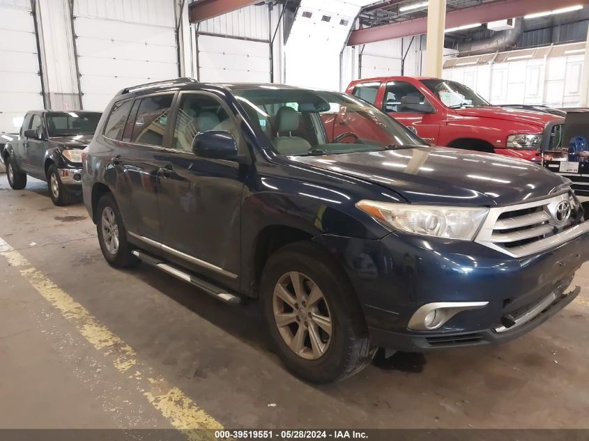 2011 TOYOTA HIGHLANDER SE V6