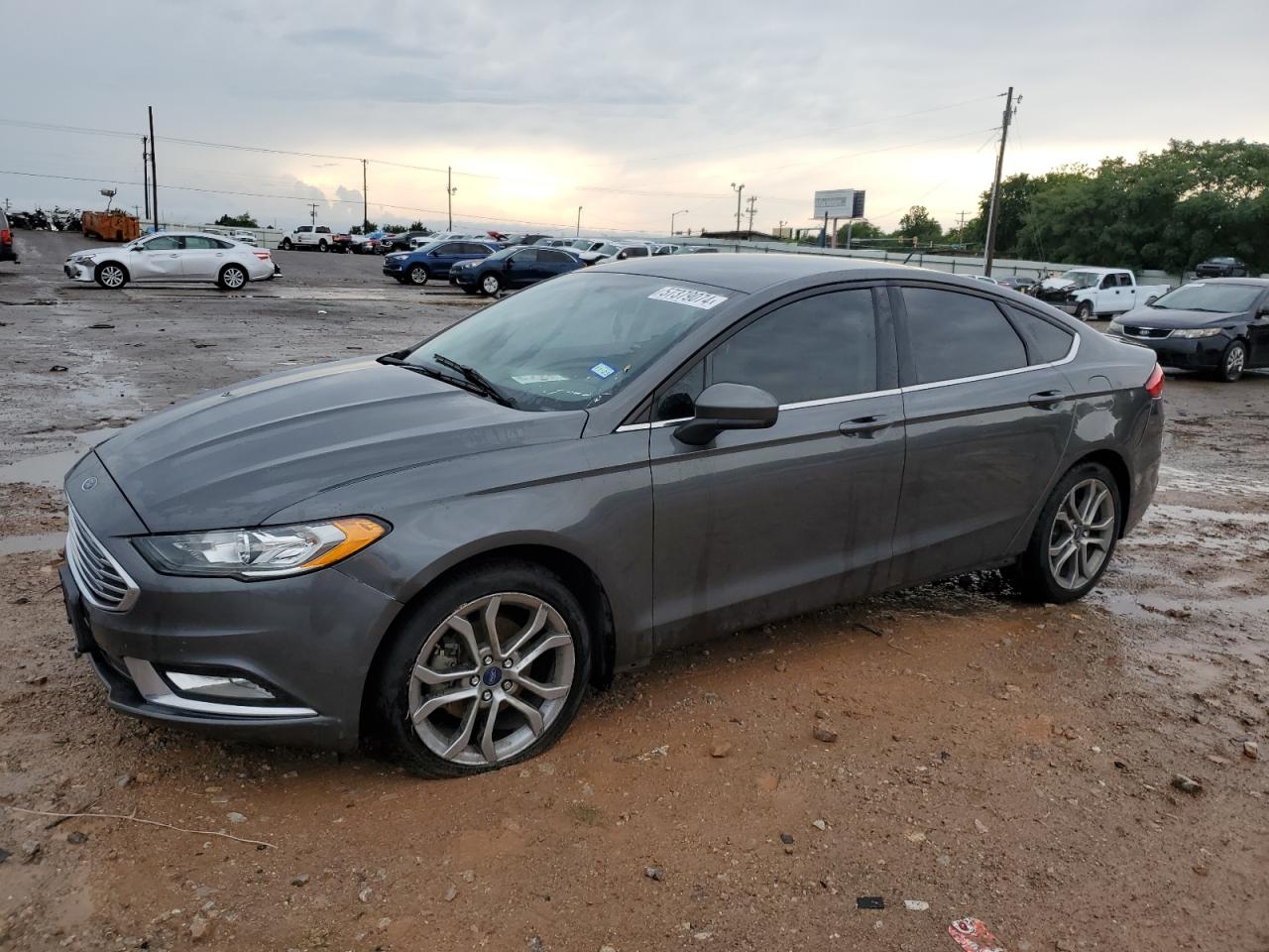 2017 FORD FUSION SE