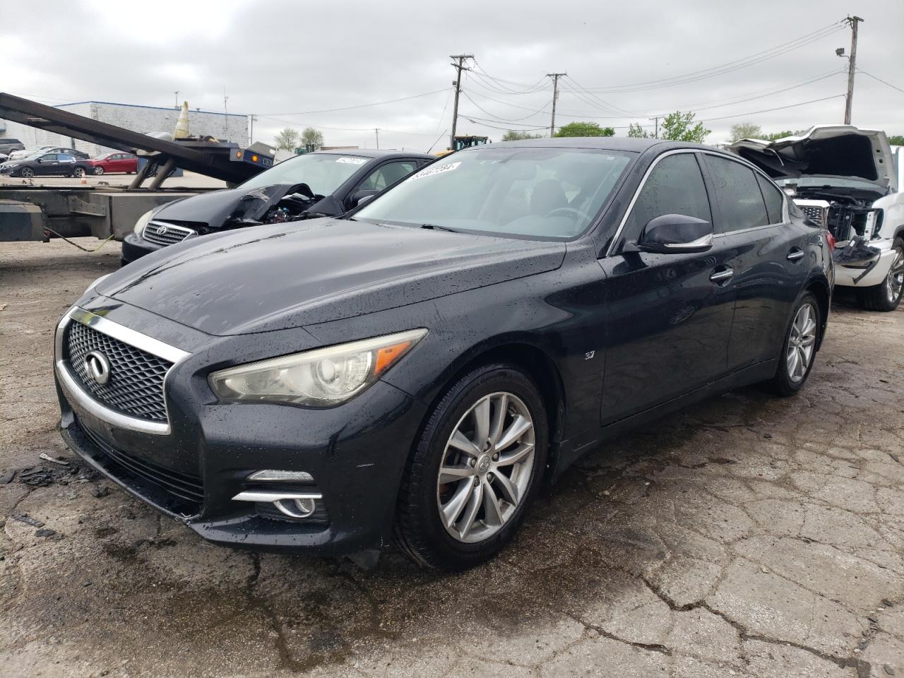 2015 INFINITI Q50 BASE