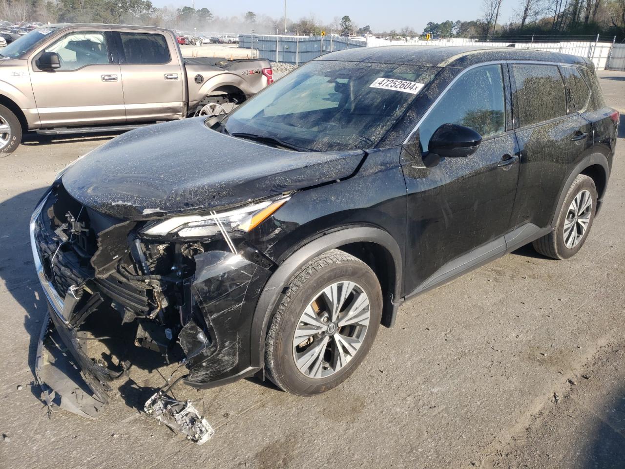 2021 NISSAN ROGUE SV