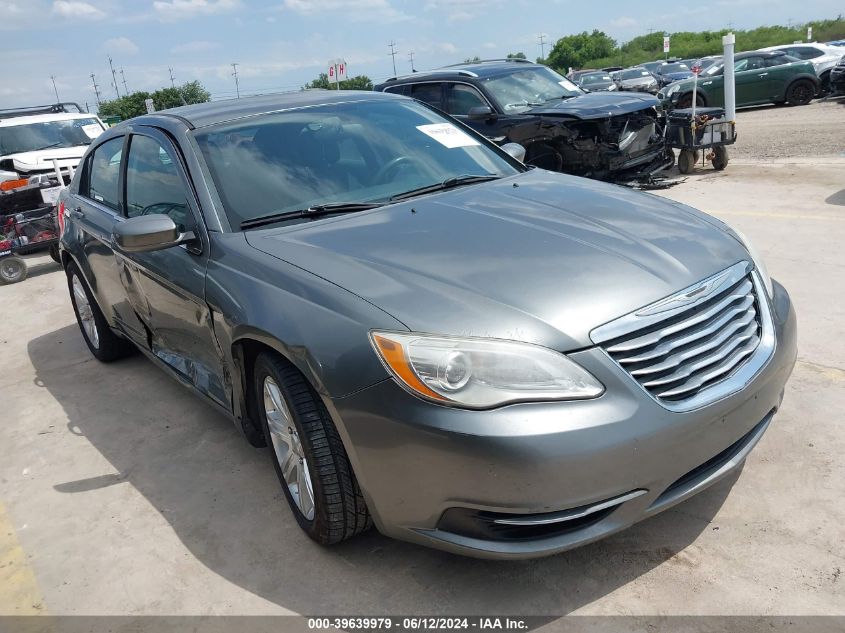 2013 CHRYSLER 200 LX