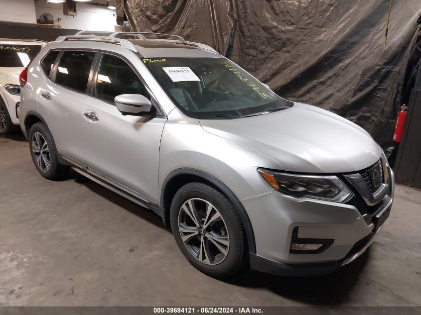 2017 NISSAN ROGUE SL