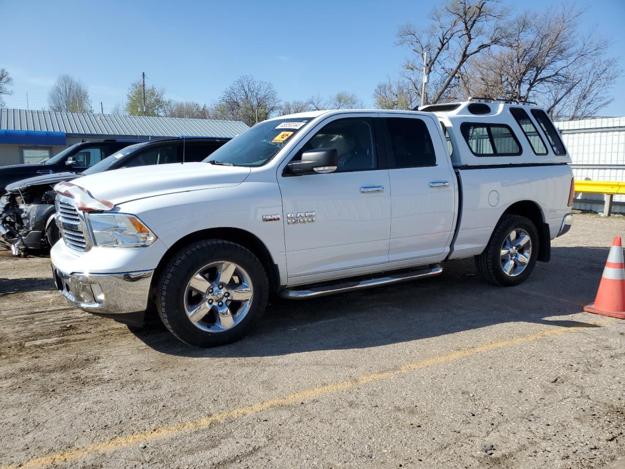 2016 RAM 1500 SLT