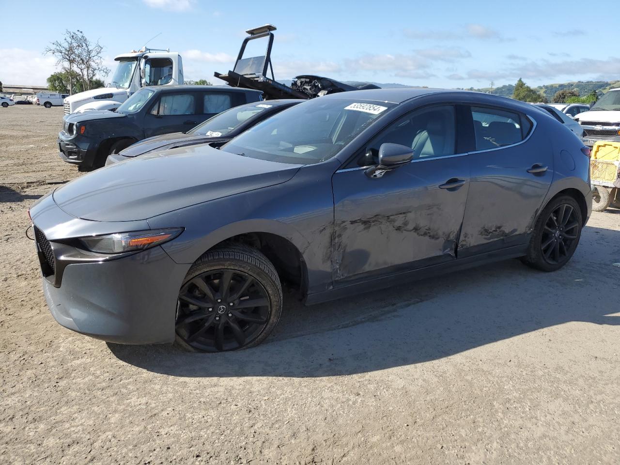 2019 MAZDA 3 PREMIUM