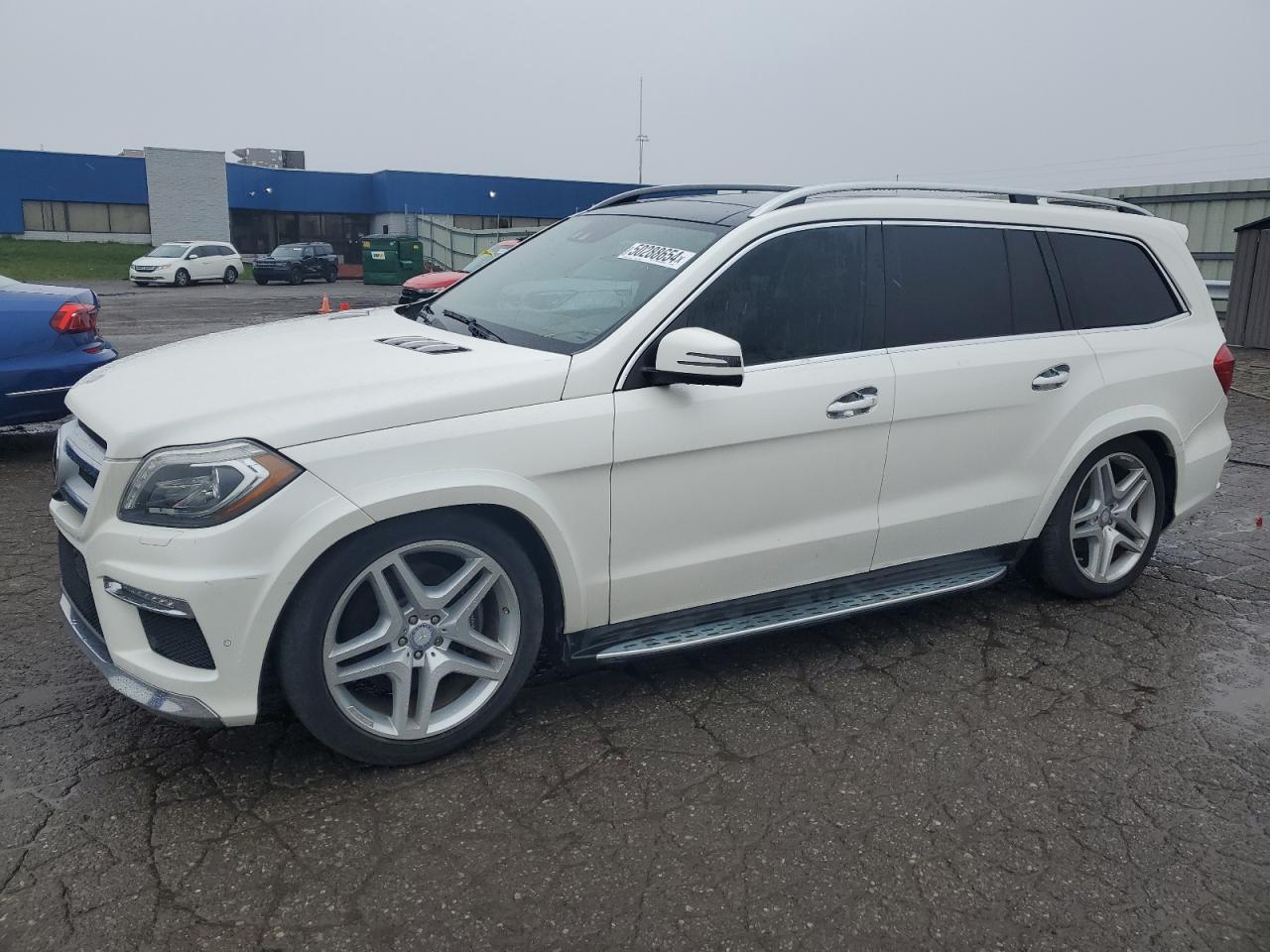 2015 MERCEDES-BENZ GL 550 4MATIC