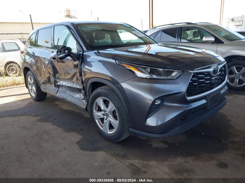 2021 TOYOTA HIGHLANDER LE