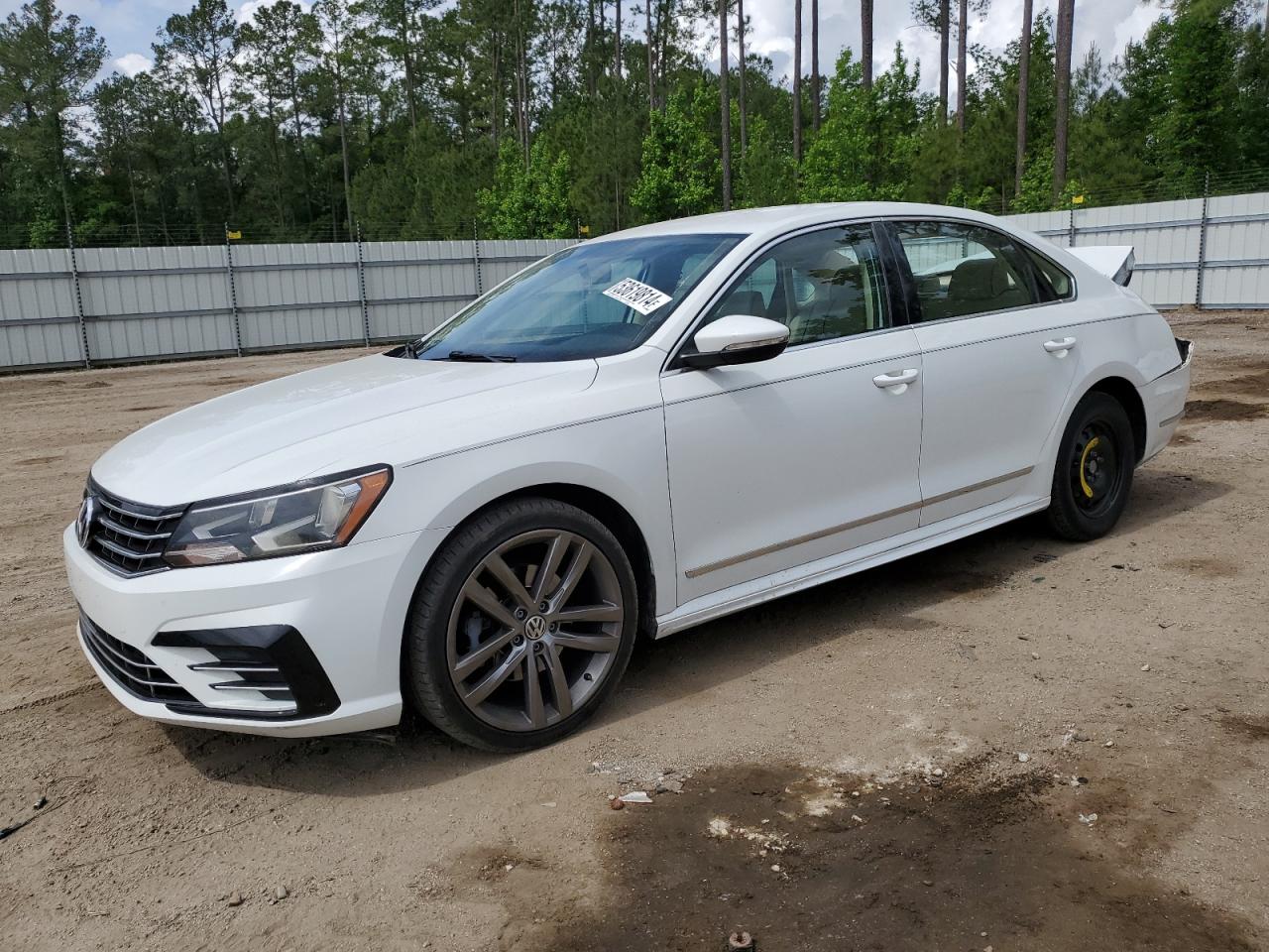 2016 VOLKSWAGEN PASSAT S