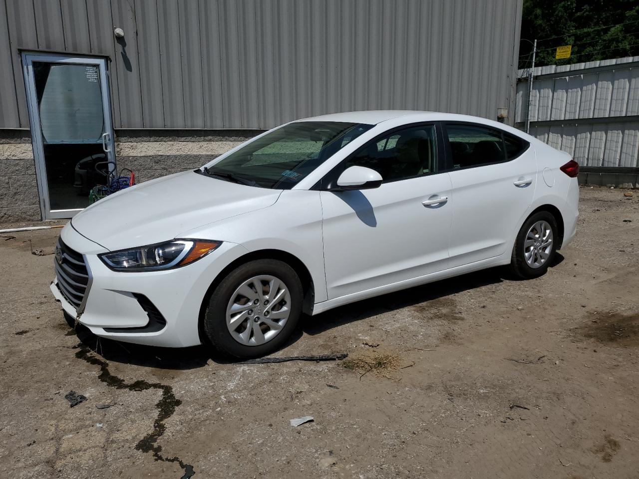 2018 HYUNDAI ELANTRA SE