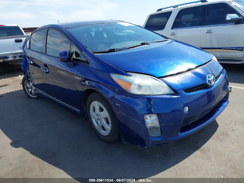 2011 TOYOTA PRIUS THREE