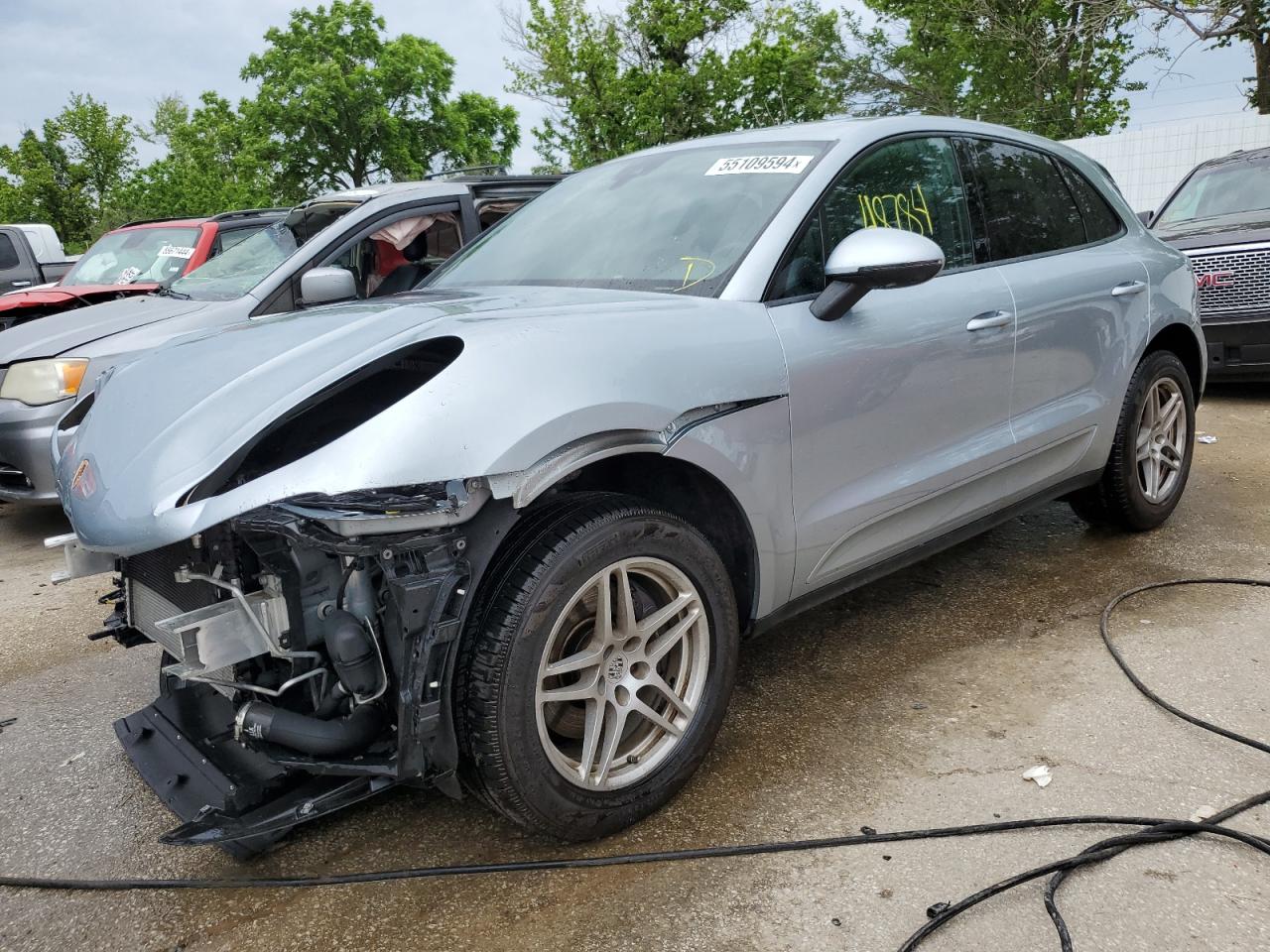 2019 PORSCHE MACAN