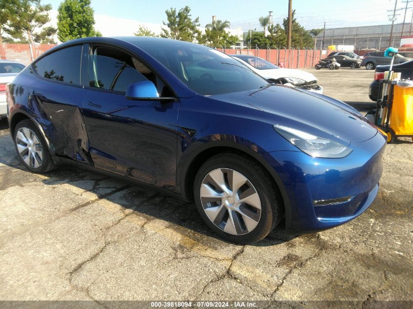 2024 TESLA MODEL Y