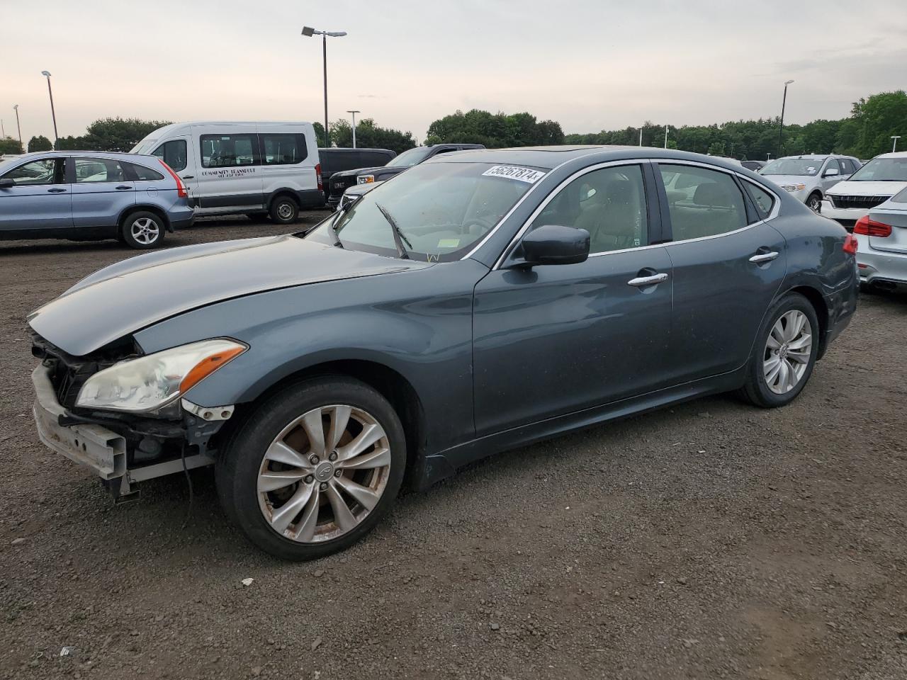 2011 INFINITI M37