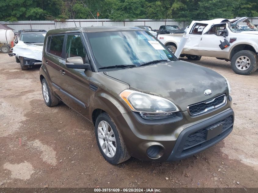 2013 KIA SOUL +