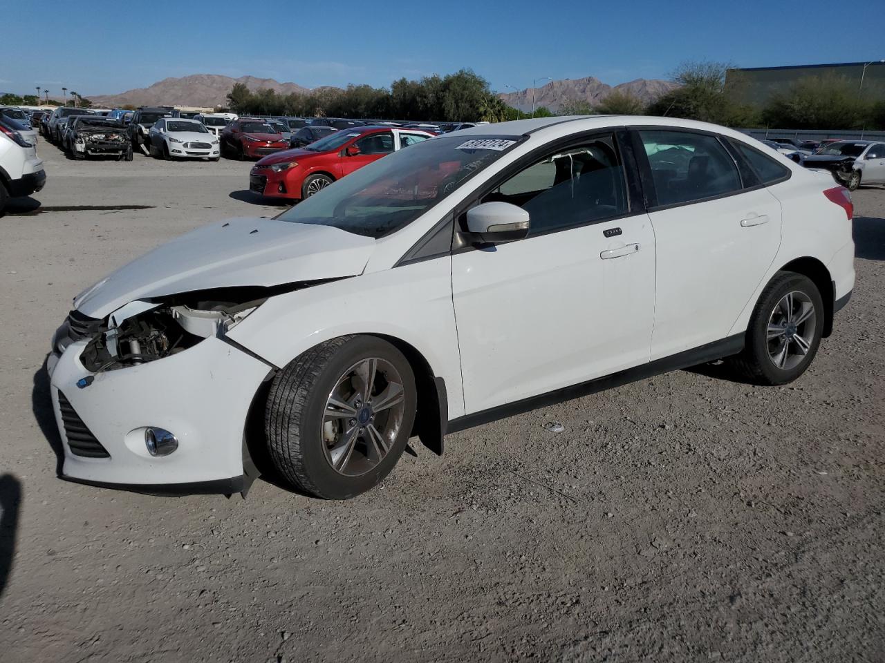 2014 FORD FOCUS SE