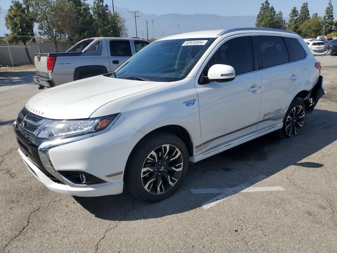 2018 MITSUBISHI OUTLANDER SE