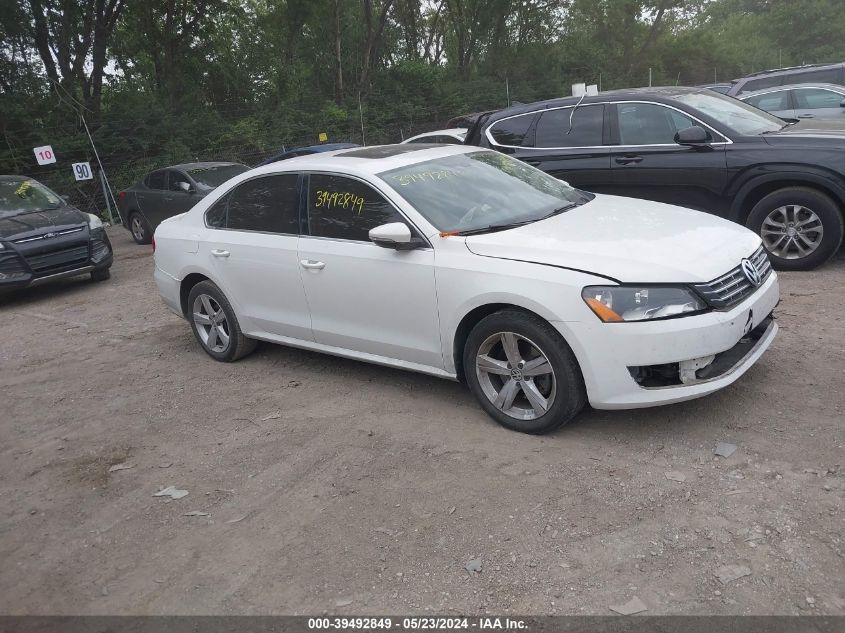 2012 VOLKSWAGEN PASSAT SE