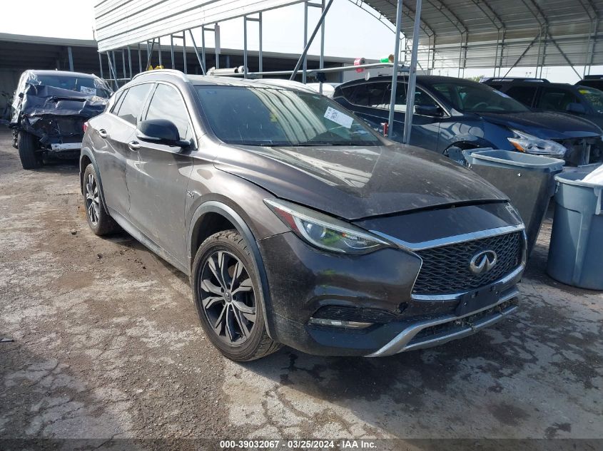 2017 INFINITI QX30 PREMIUM