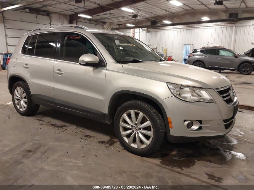 2011 VOLKSWAGEN TIGUAN SE