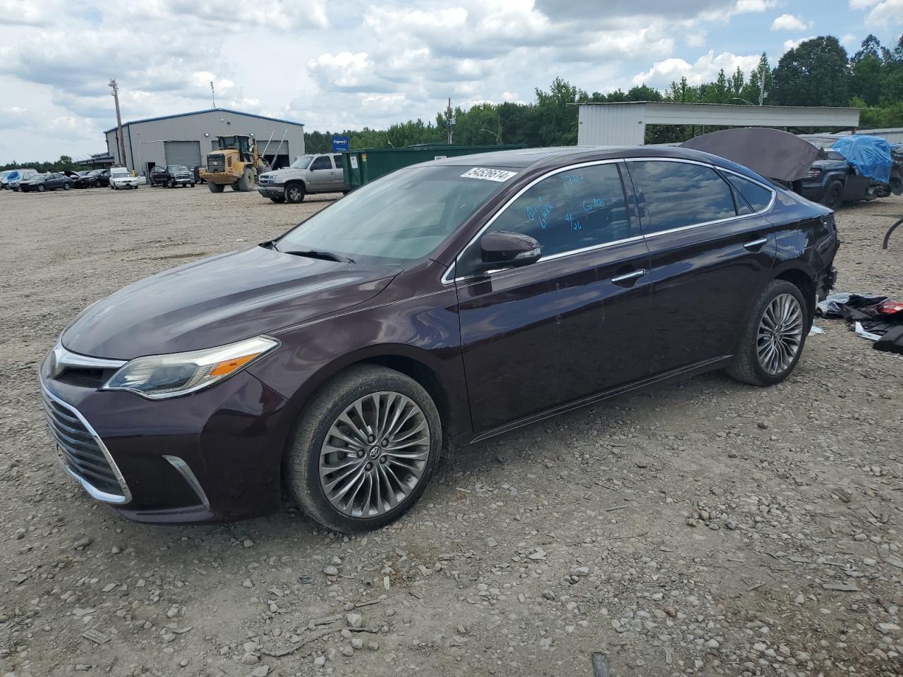 2016 TOYOTA AVALON XLE