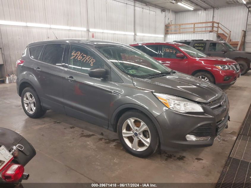 2015 FORD ESCAPE SE