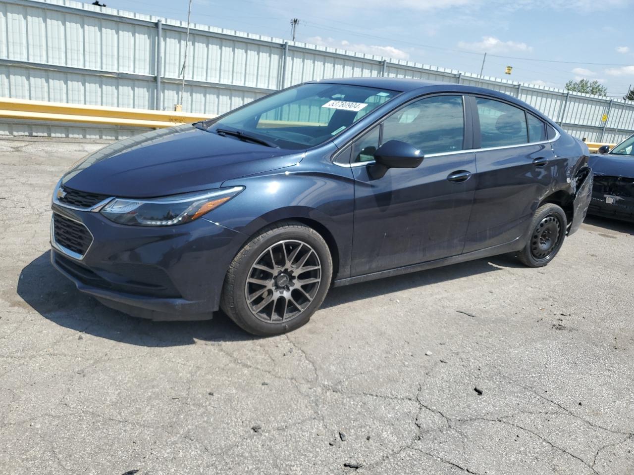 2016 CHEVROLET CRUZE LT