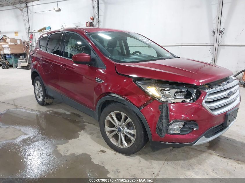 2019 FORD ESCAPE SE