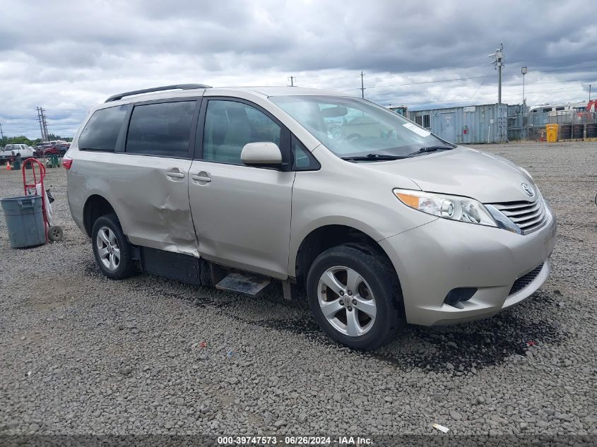 2015 TOYOTA SIENNA LE 8 PASSENGER