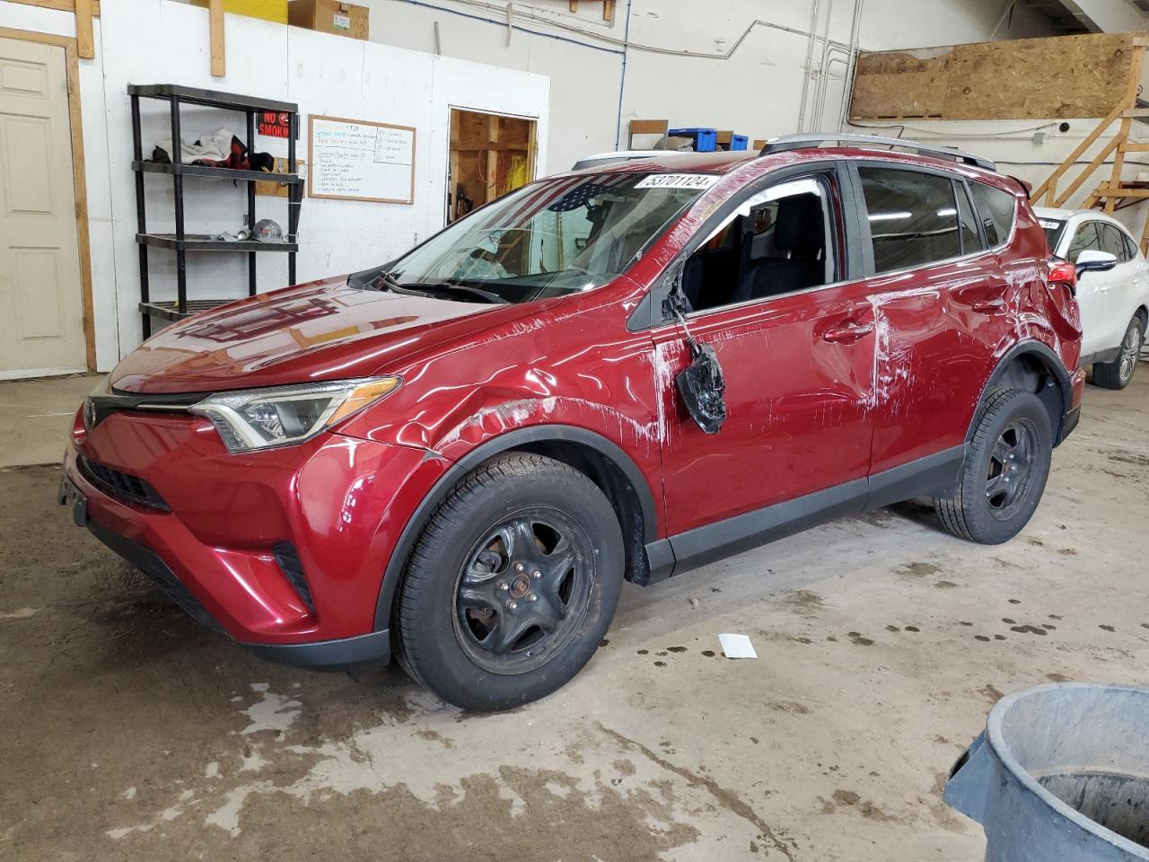 2018 TOYOTA RAV4 LE