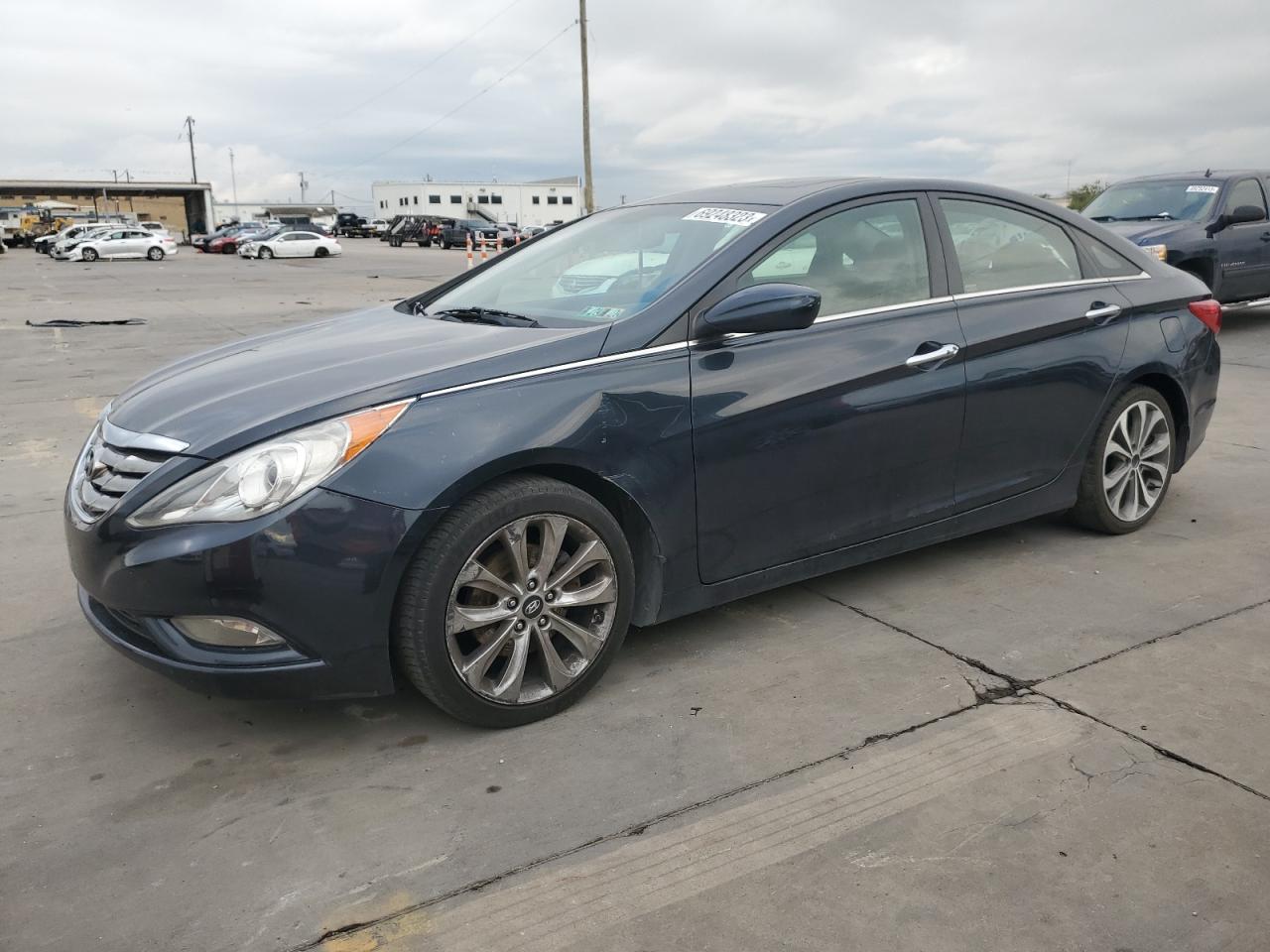 2013 HYUNDAI SONATA SE