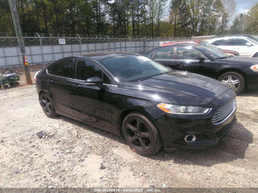 2013 FORD FUSION SE