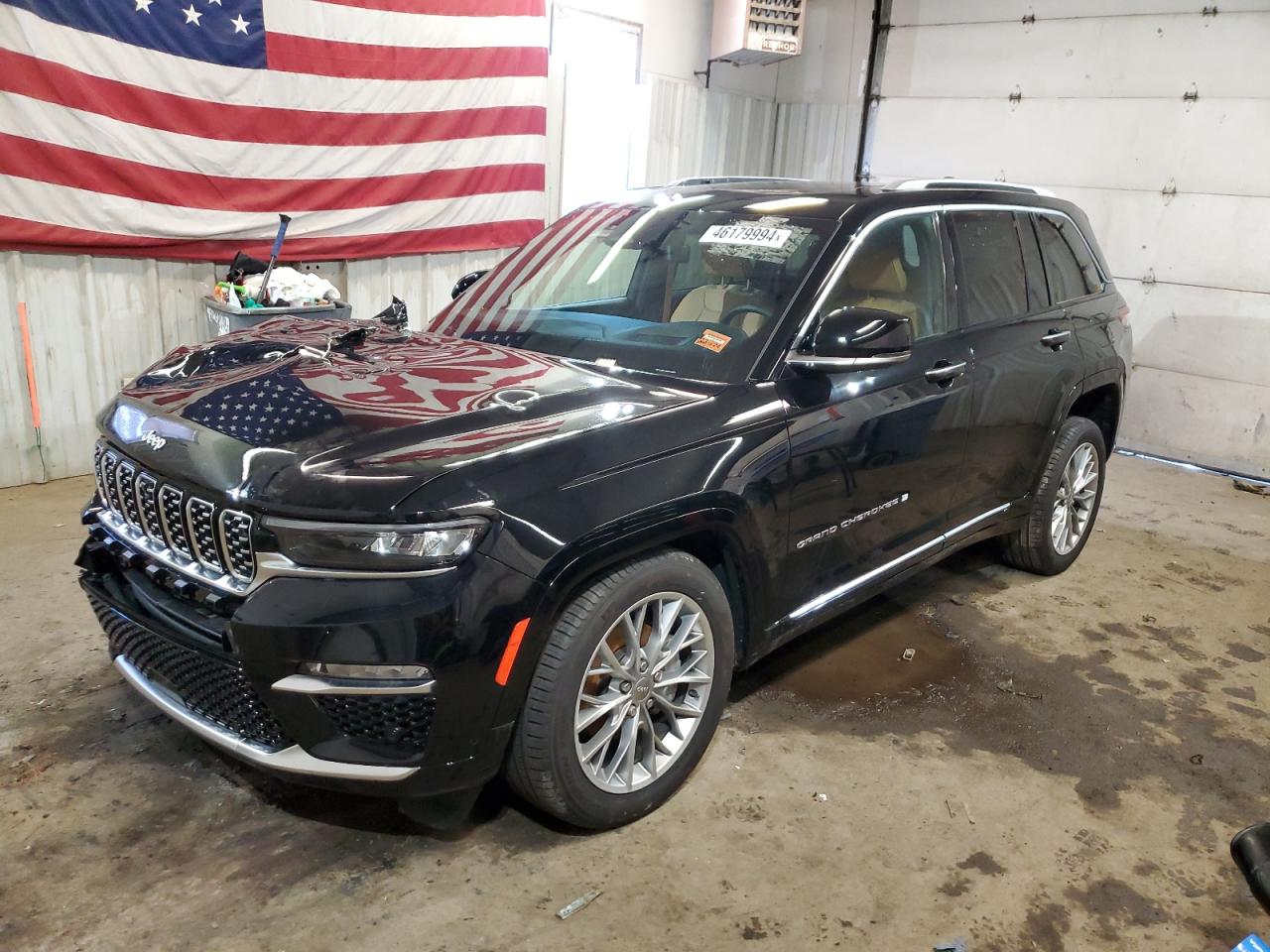 2023 JEEP GRAND CHEROKEE SUMMIT