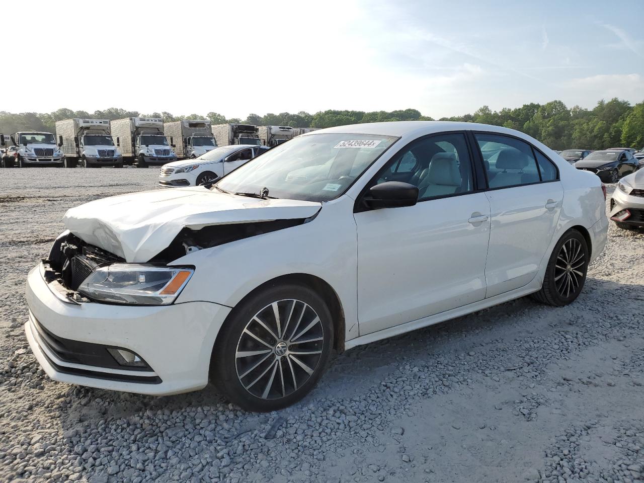 2016 VOLKSWAGEN JETTA SPORT